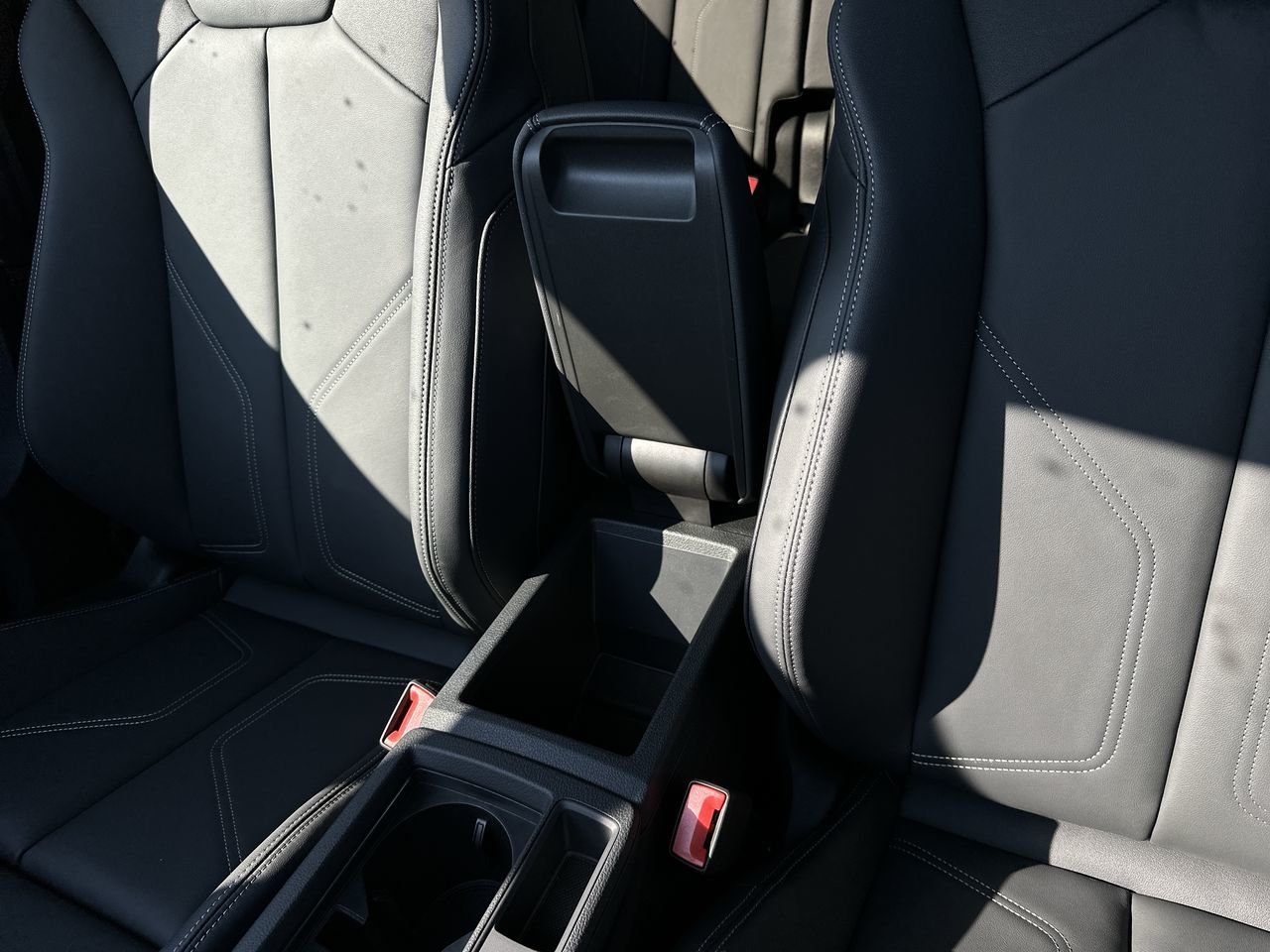 2025 Audi Q3 45 Progressiv, Vancouver, Cash