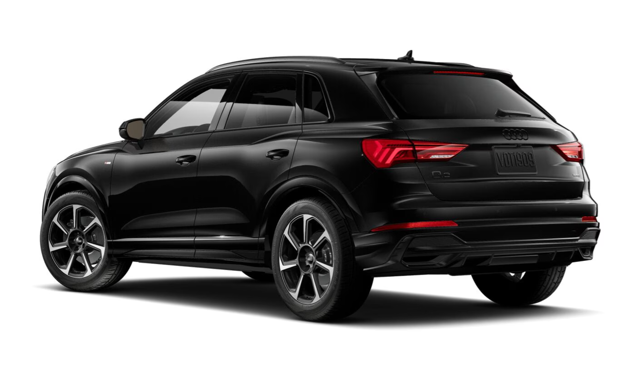 2025 Audi Q3 45 Technik, Vancouver, Cash