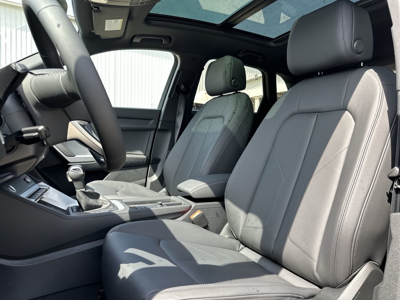 2025 Audi Q3 40, 温哥华, 全款车