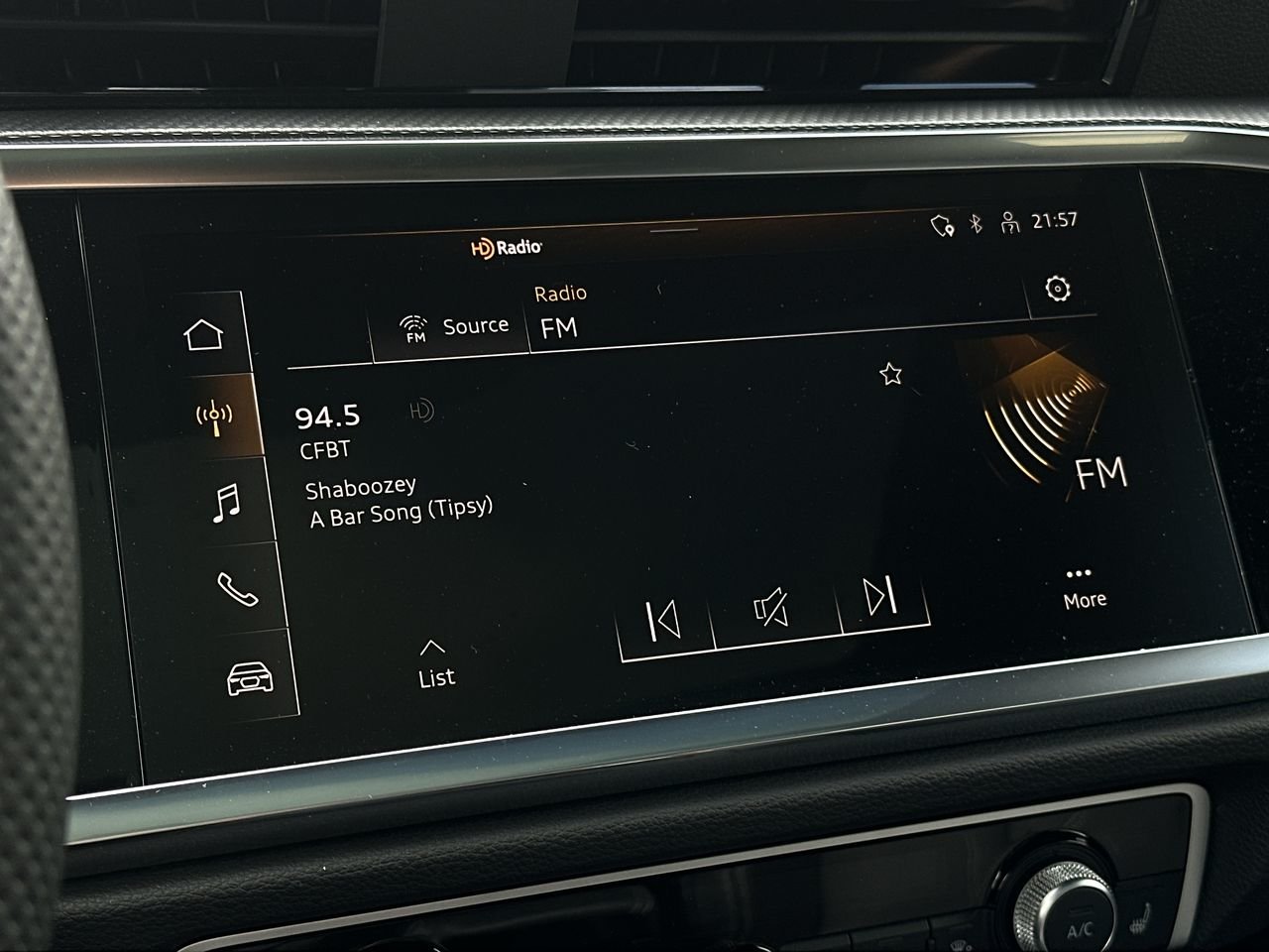 2025 Audi Q3 45 Progressiv, Vancouver, Cash