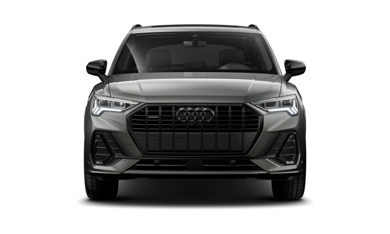 2025 Audi Q3 45 Technik, Vancouver, Cash