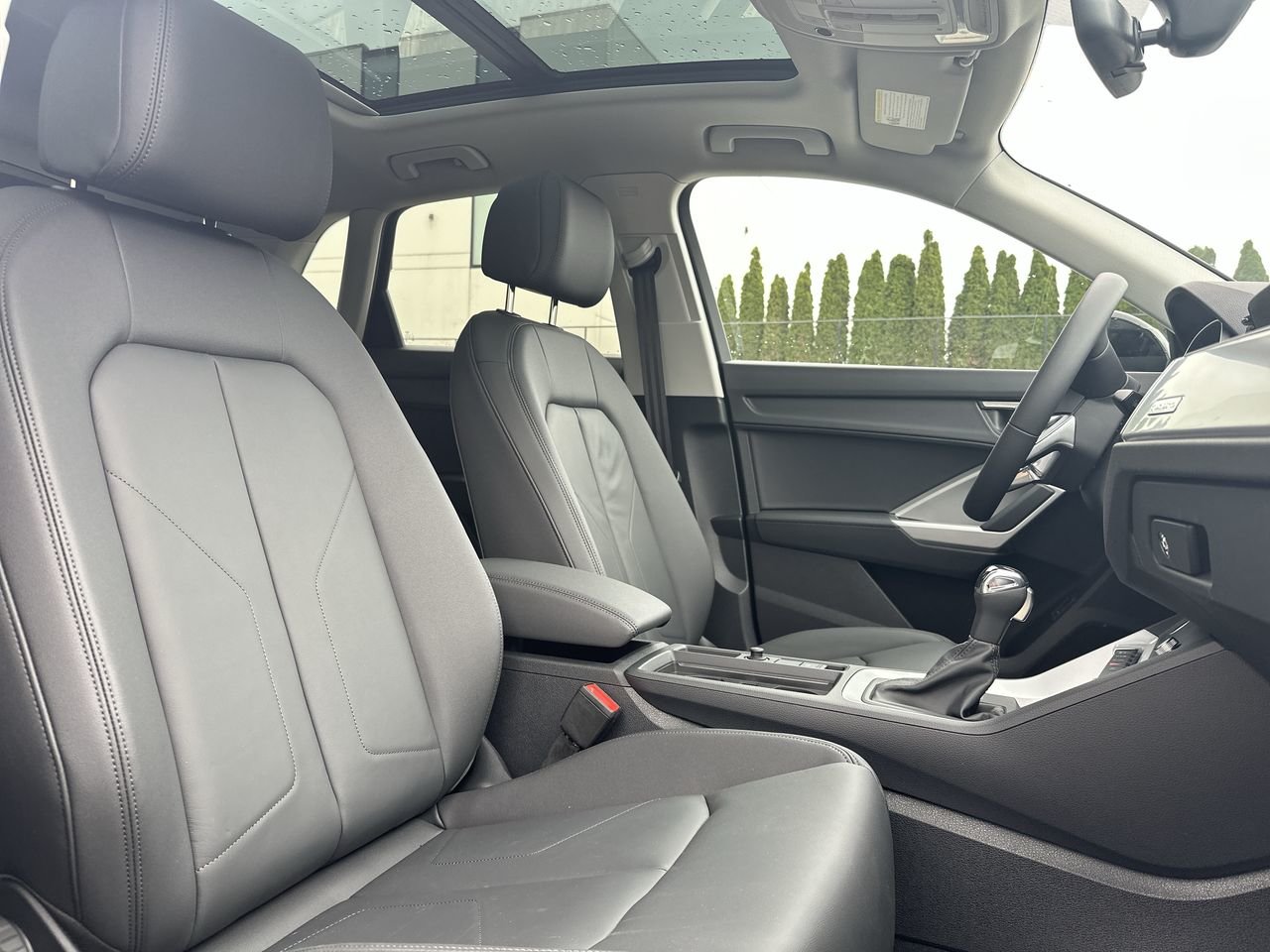 2025 Audi Q3 40, 温哥华, 全款车