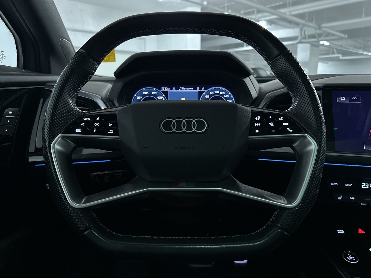 2023 Audi Q4 e-tron 50, Vancouver, Cash