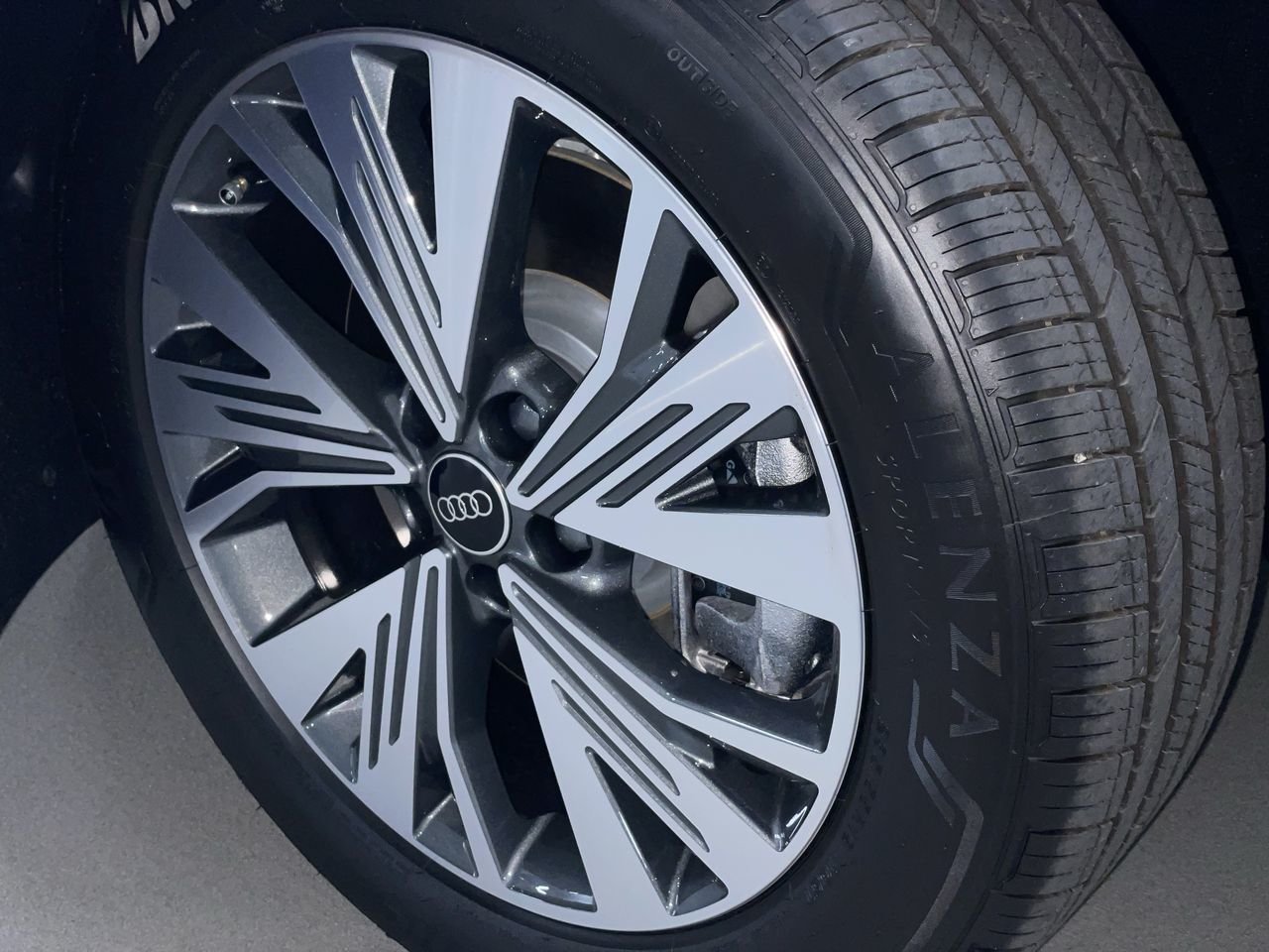 2024 Audi Q4 e-tron 45, Vancouver, Cash
