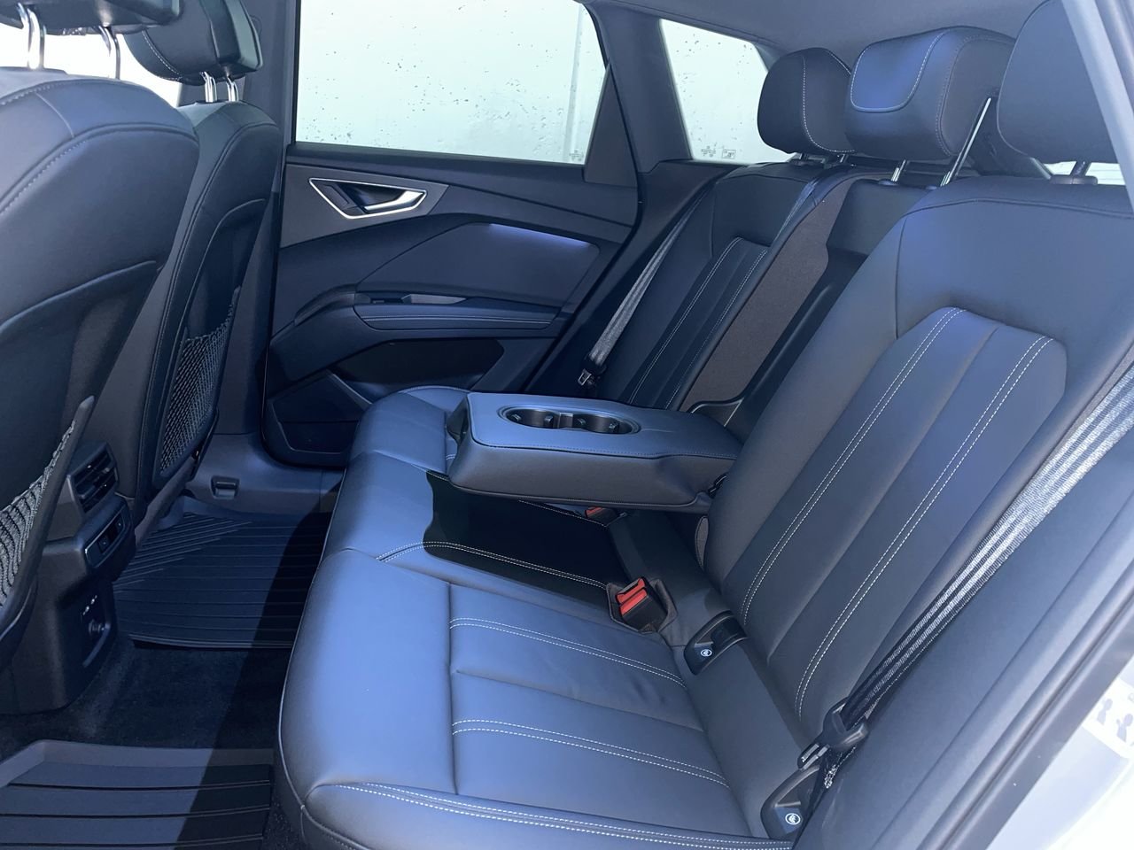 2024 Audi Q4 e-tron 45, Vancouver, Cash