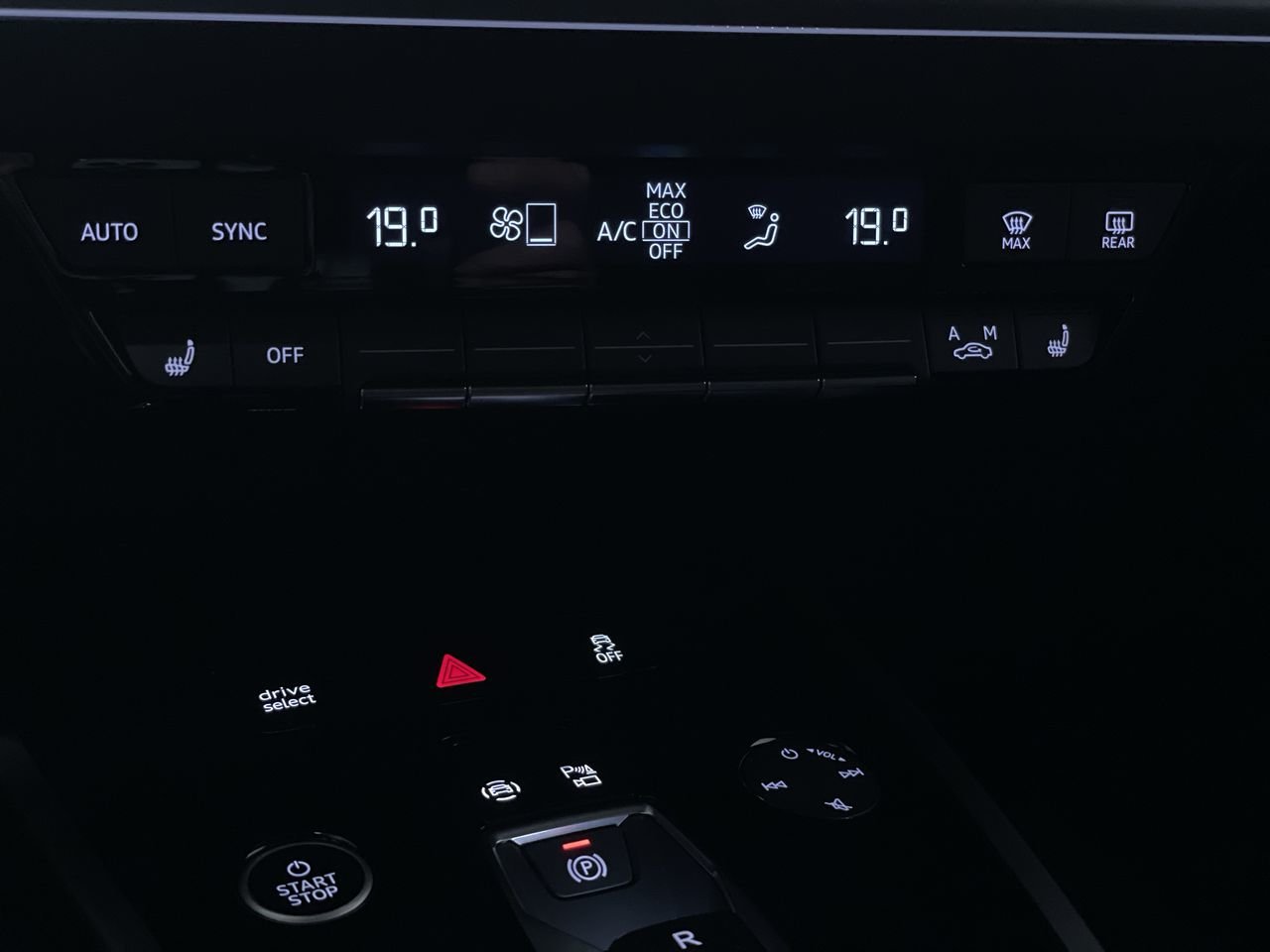 2024 Audi Q4 e-tron 45, Vancouver, Cash