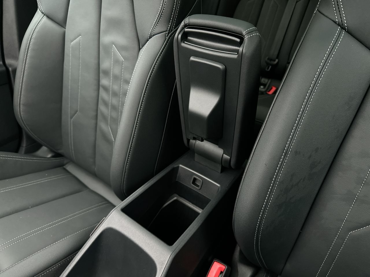 2024 Audi Q4 e-tron 45, Vancouver, Cash