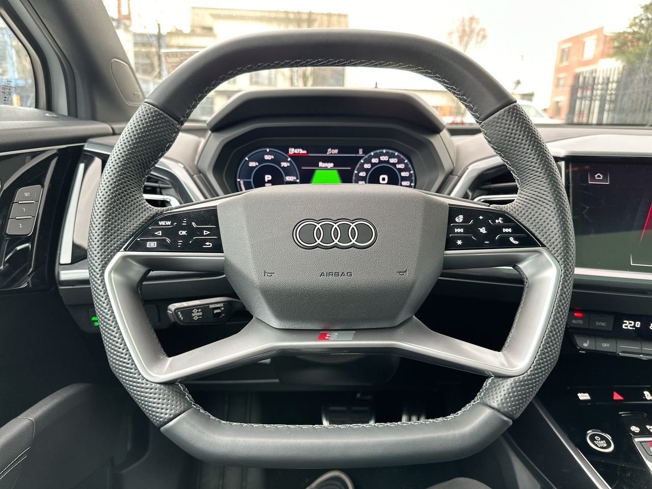 2024 Audi Q4 e-tron 55, Vancouver, Cash