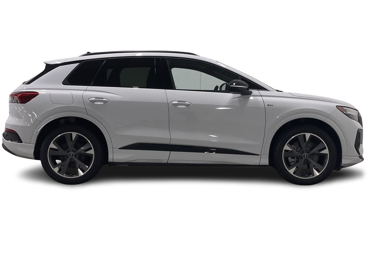 2024 Audi Q4 e-tron 55, Vancouver, Cash
