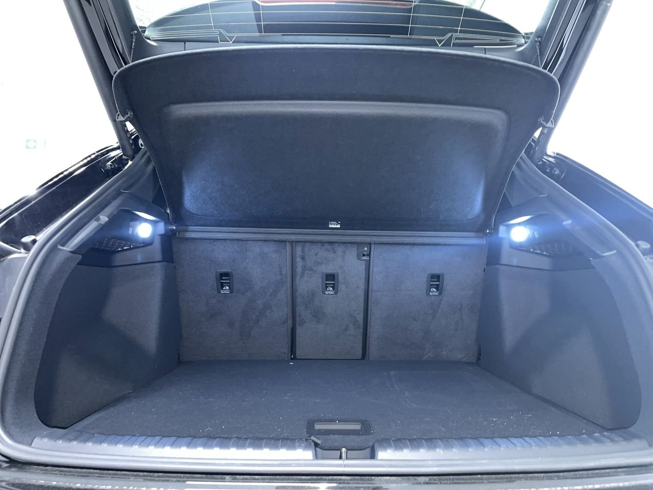 2024 Audi Q4 e-tron 55, Vancouver, Cash
