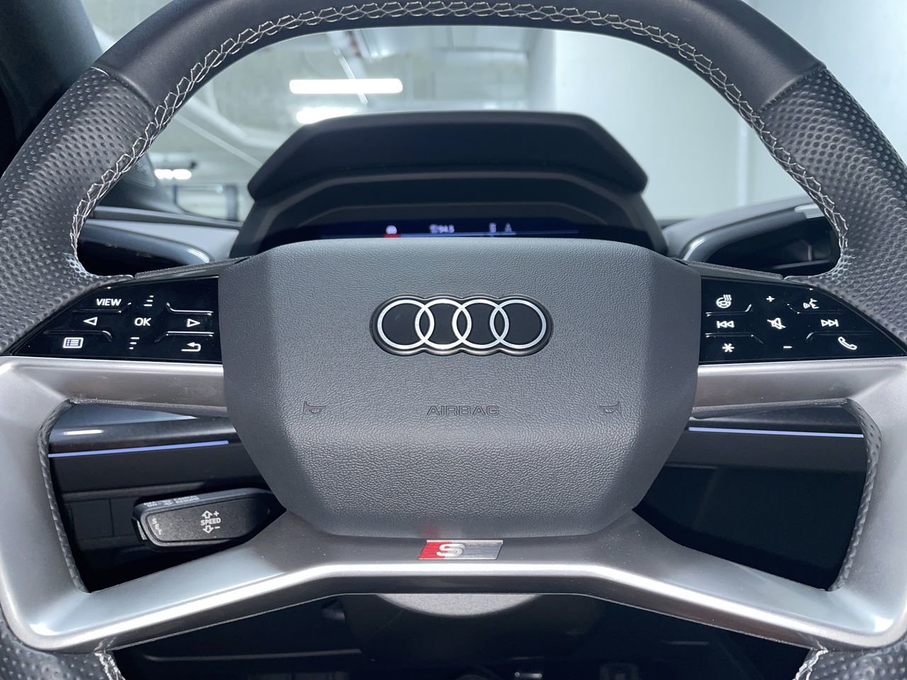 2024 Audi Q4 e-tron 55, Vancouver, Cash