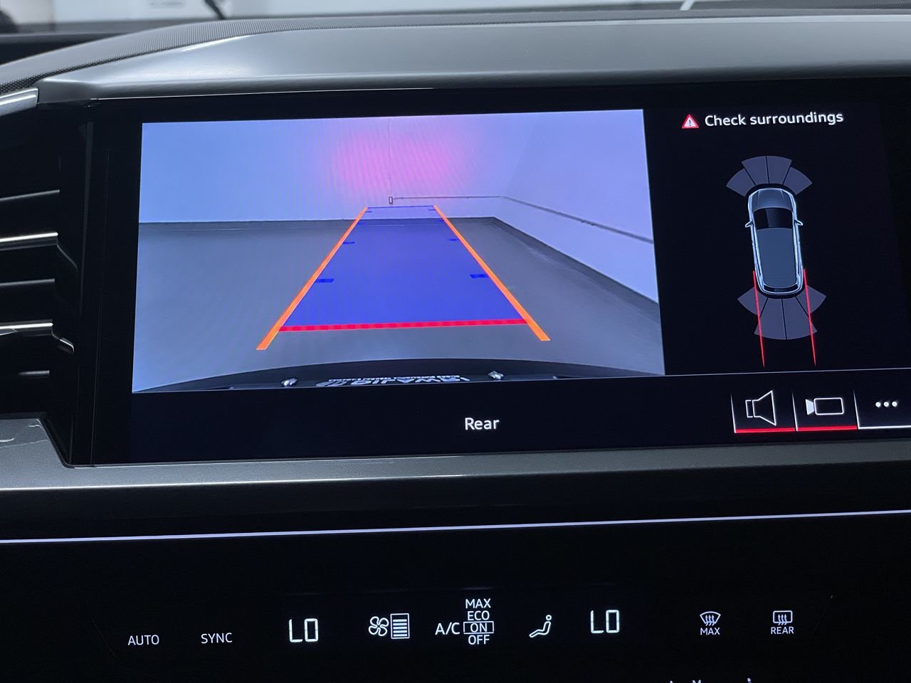 2024 Audi Q4 e-tron 55, Vancouver, Cash