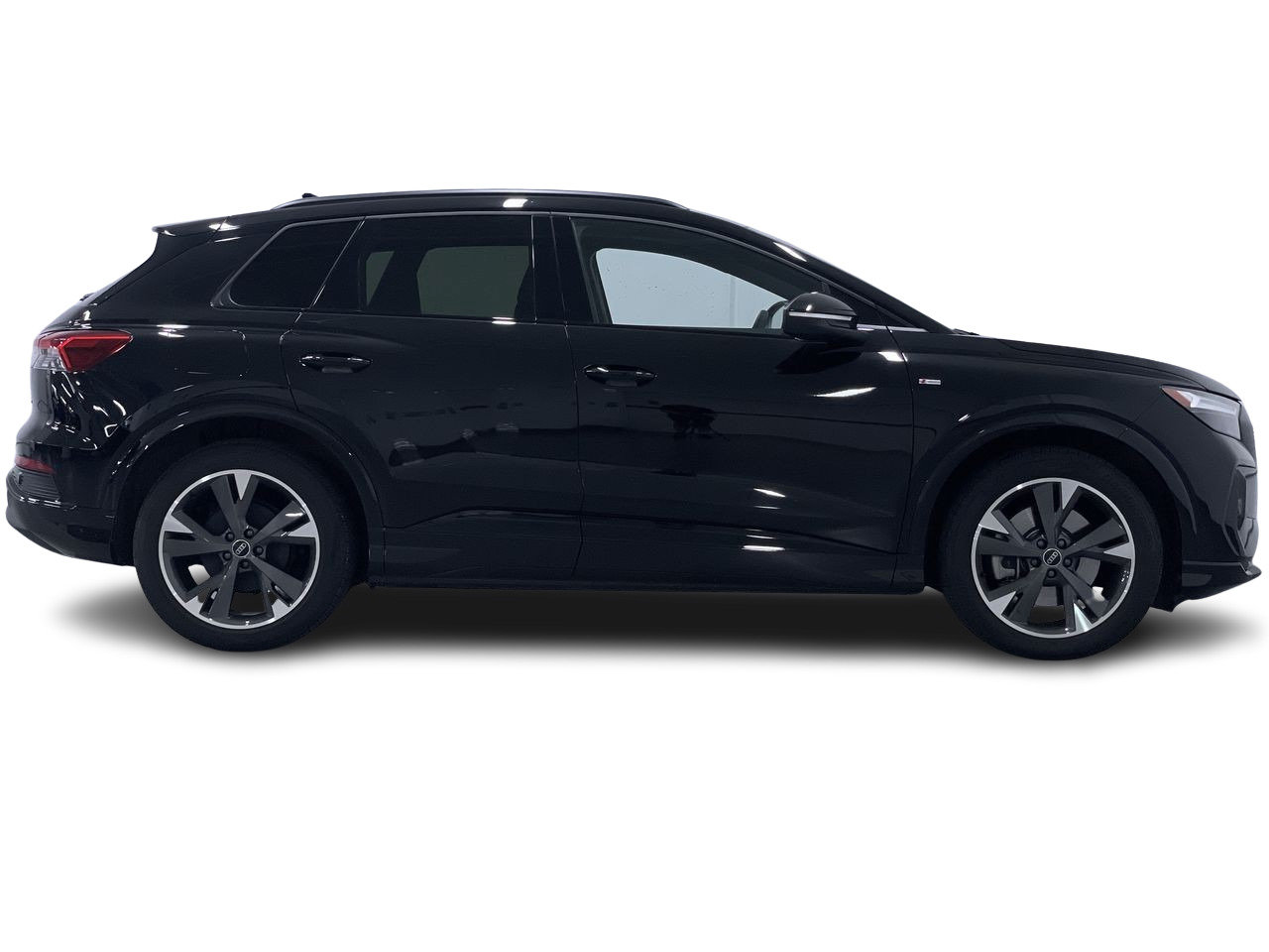 2024 Audi Q4 e-tron 55, Vancouver, Cash