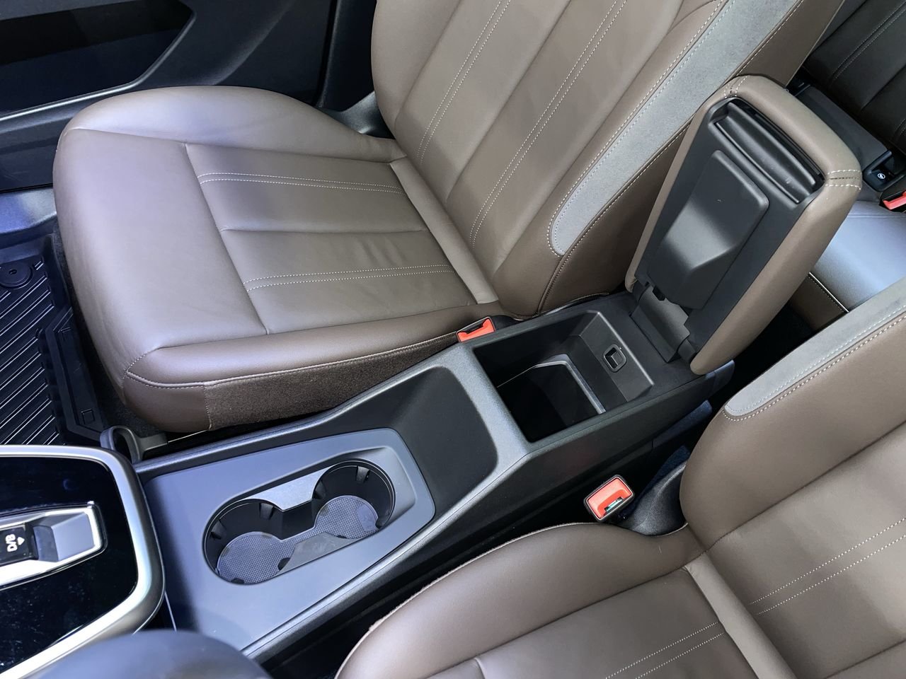 2024 Audi Q4 e-tron 50, Vancouver, Cash