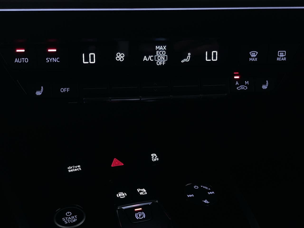 2024 Audi Q4 e-tron 50, Vancouver, Cash