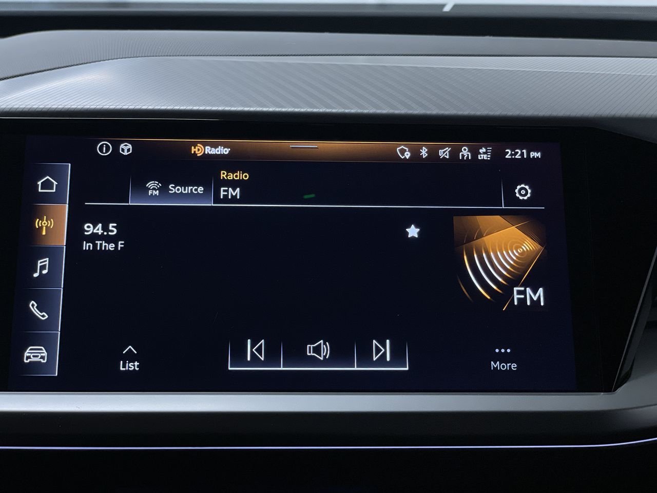 2024 Audi Q4 e-tron 50, Vancouver, Cash