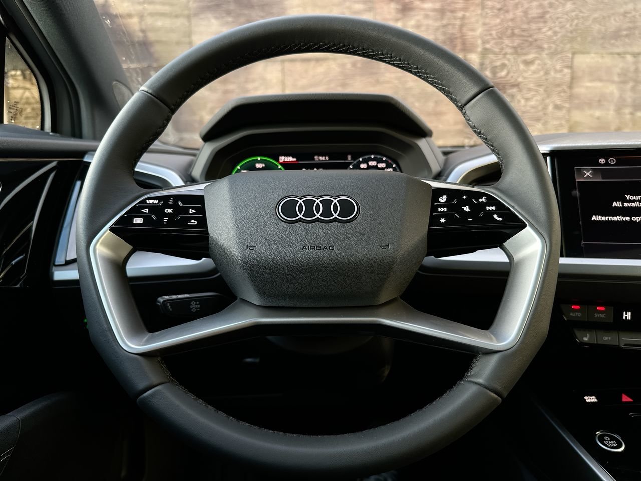 2025 Audi Q4 e-tron 55, Vancouver, Cash