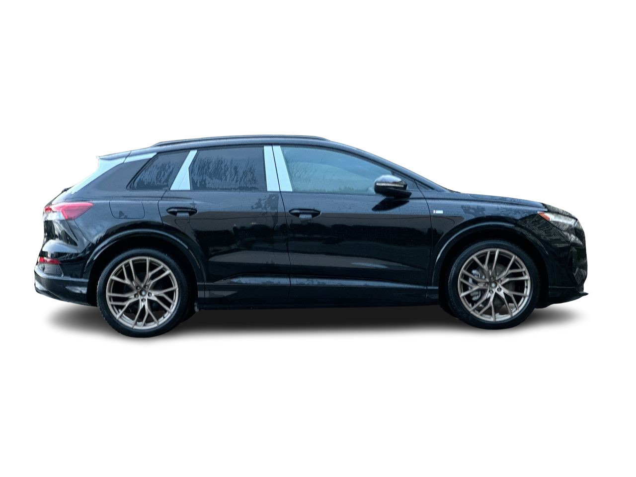2025 Audi Q4 e-tron 55, Vancouver, Cash