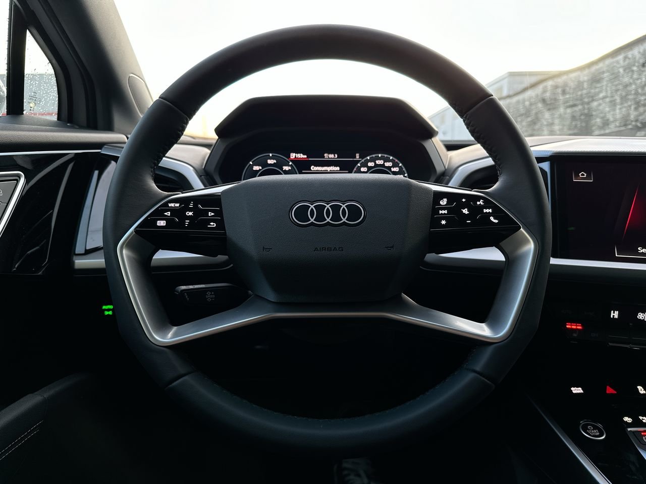 2025 Audi Q4 e-tron 55, Vancouver, Cash