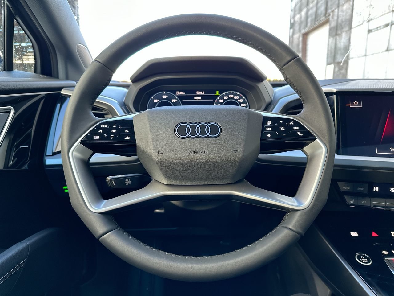 2025 Audi Q4 e-tron 55, Vancouver, Cash