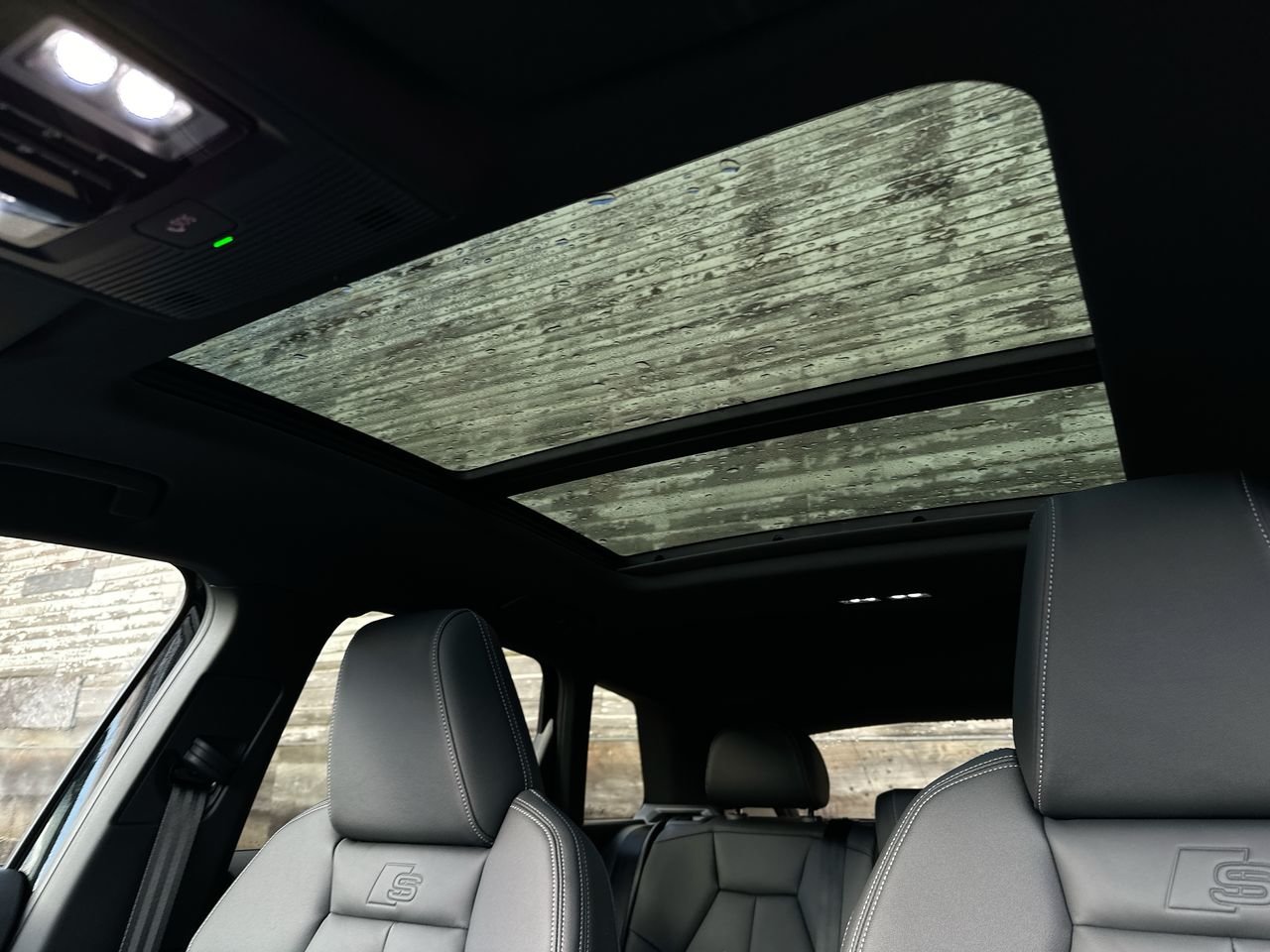 2025 Audi Q4 e-tron 55, Vancouver, Cash