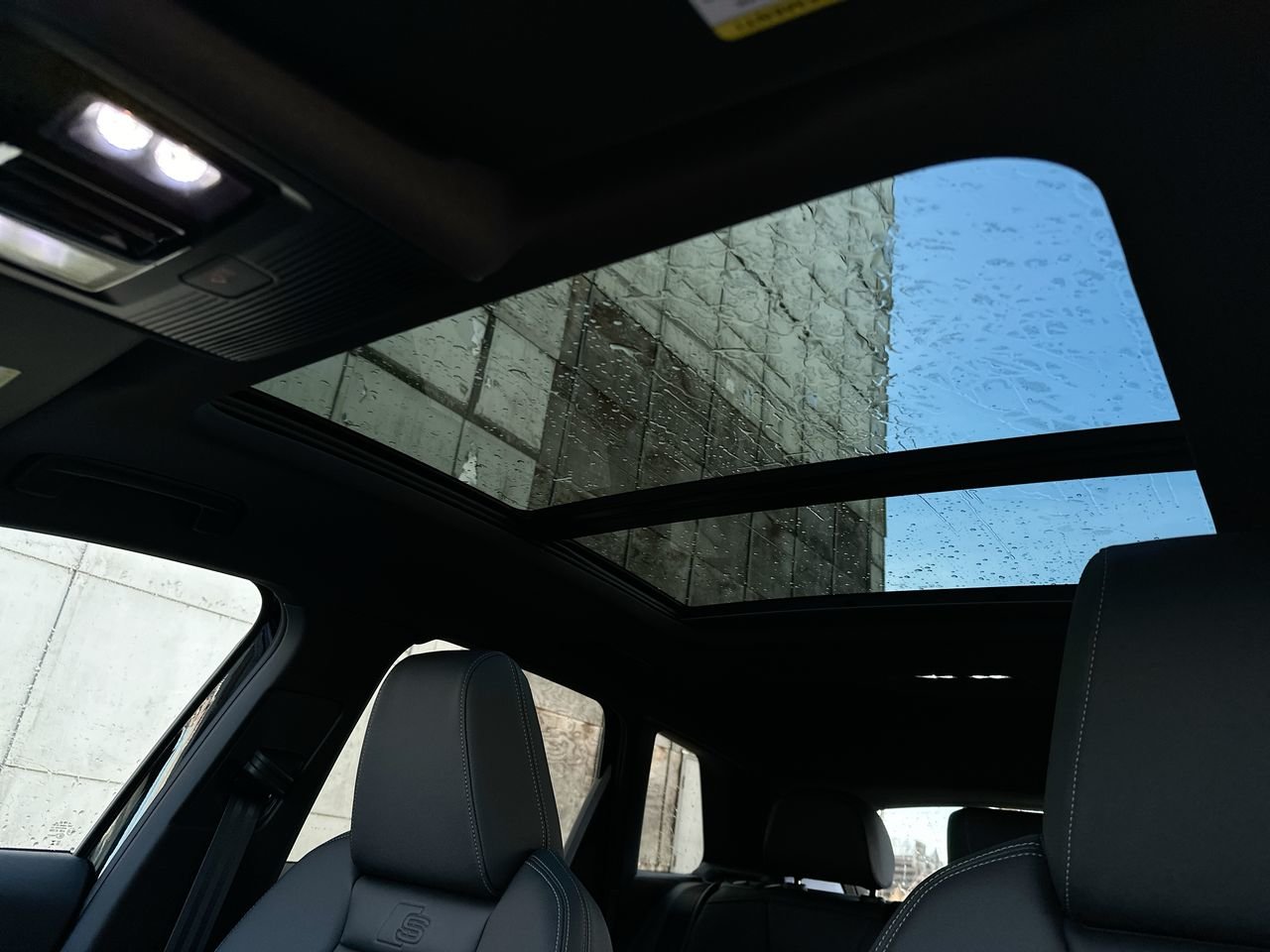 2025 Audi Q4 e-tron 55, Vancouver, Cash