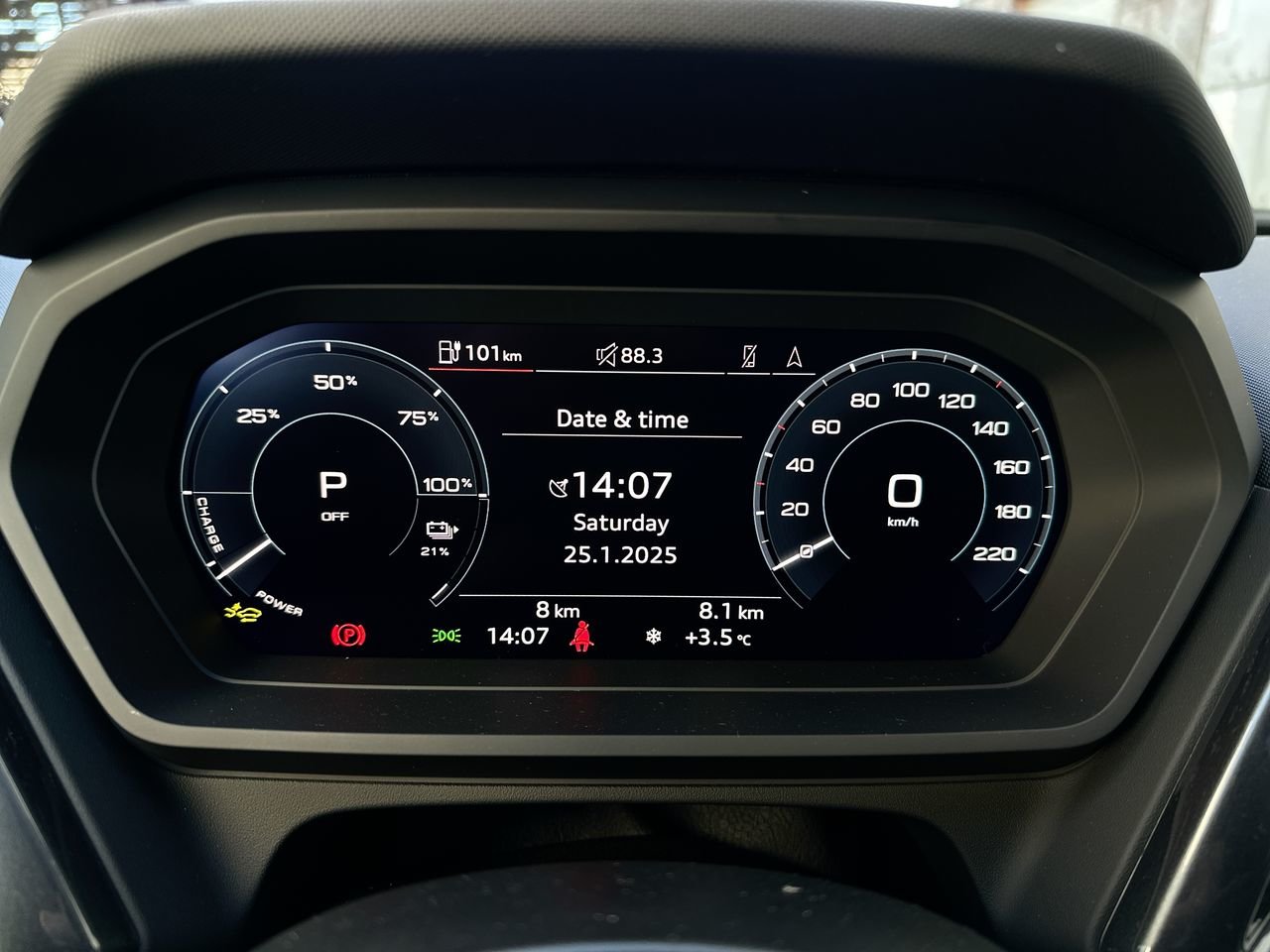 2025 Audi Q4 e-tron 55, Vancouver, Cash