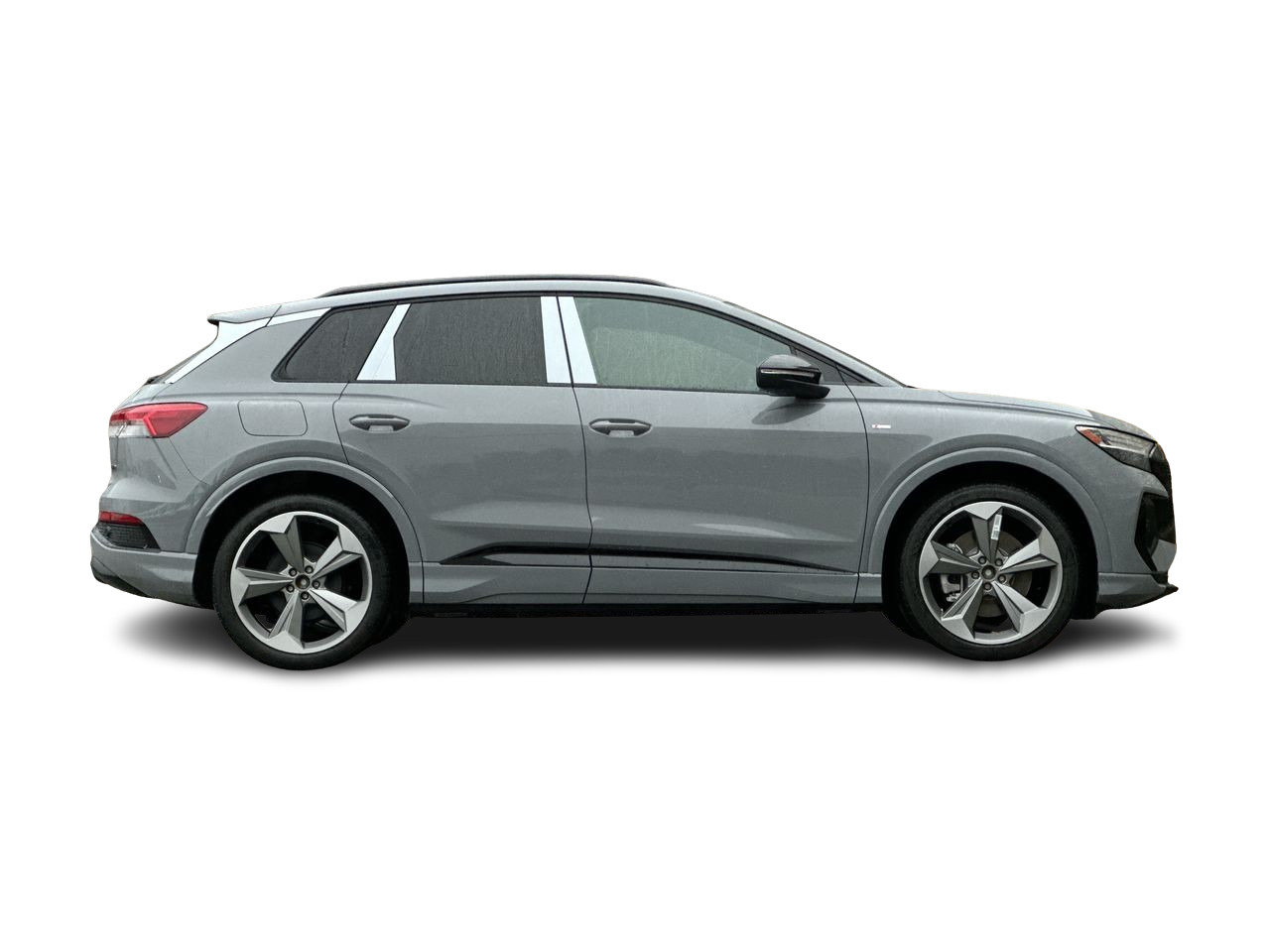2025 Audi Q4 e-tron 55, Vancouver, Cash