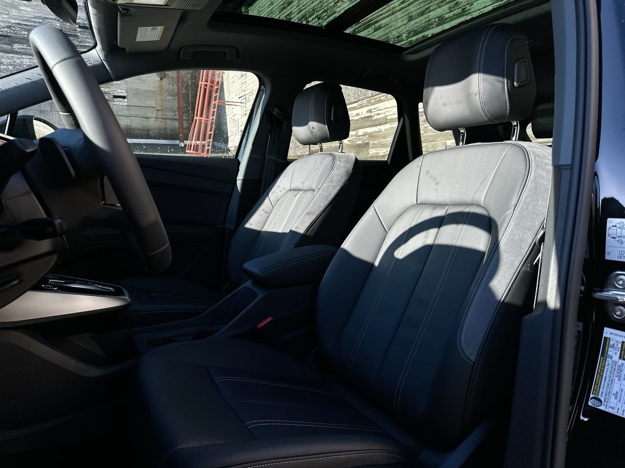 2025 Audi Q4 e-tron 55, Vancouver, Cash