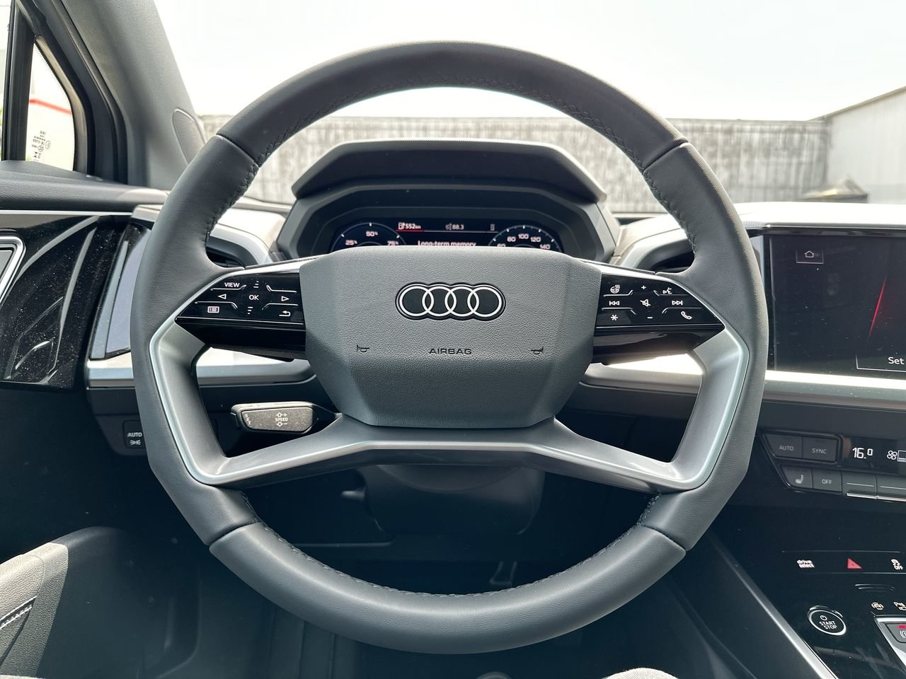2025 Audi Q4 e-tron 55, Vancouver, Cash