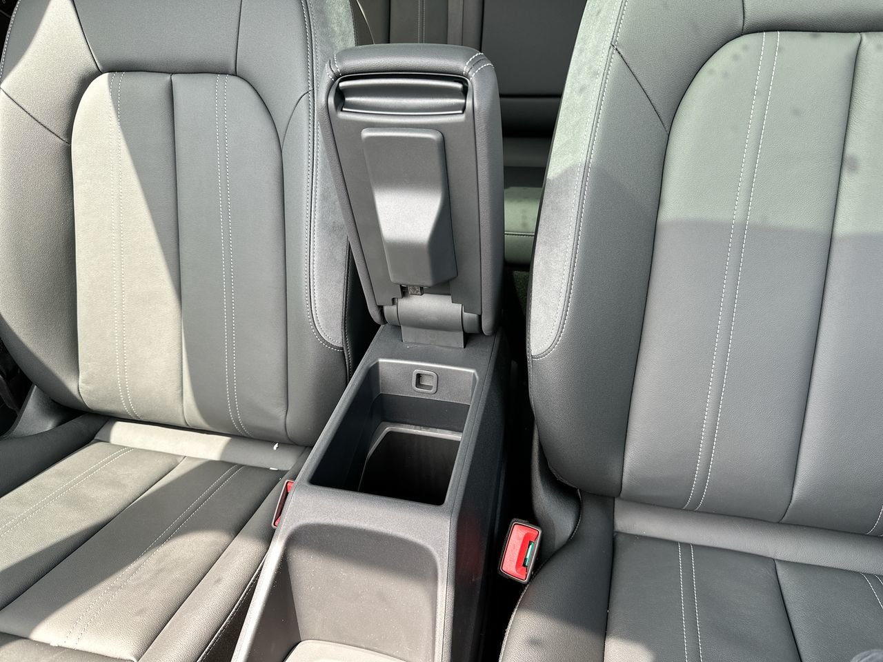 2025 Audi Q4 e-tron 55, Vancouver, Cash