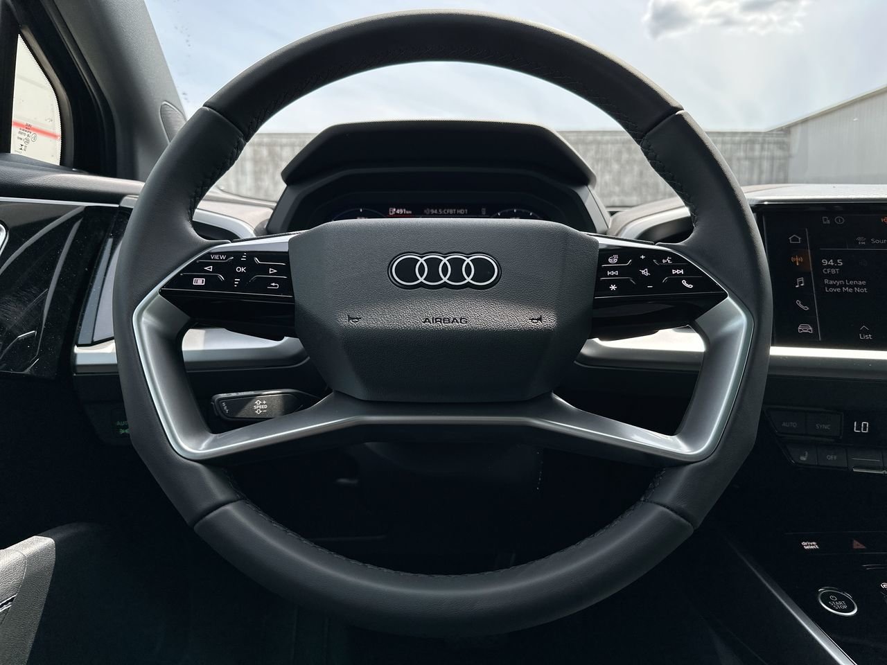 2025 Audi Q4 e-tron 55, Vancouver, Cash