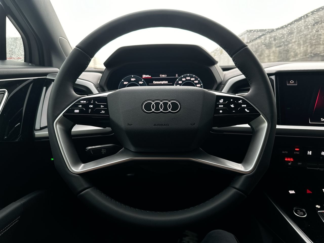 2025 Audi Q4 e-tron 55, Vancouver, Cash