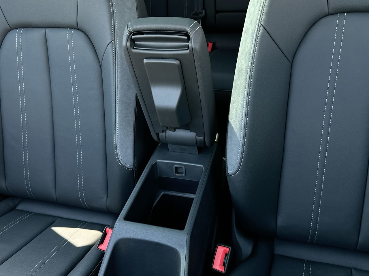 2025 Audi Q4 e-tron 55, Vancouver, Cash