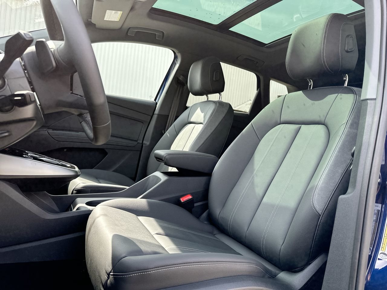 2025 Audi Q4 e-tron 55, Vancouver, Cash
