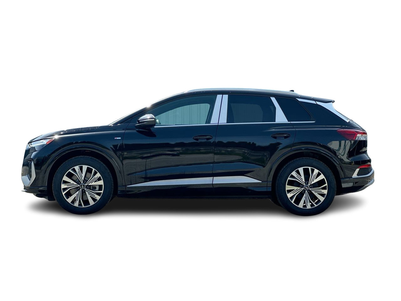 2025 Audi Q4 e-tron 55, Vancouver, Cash
