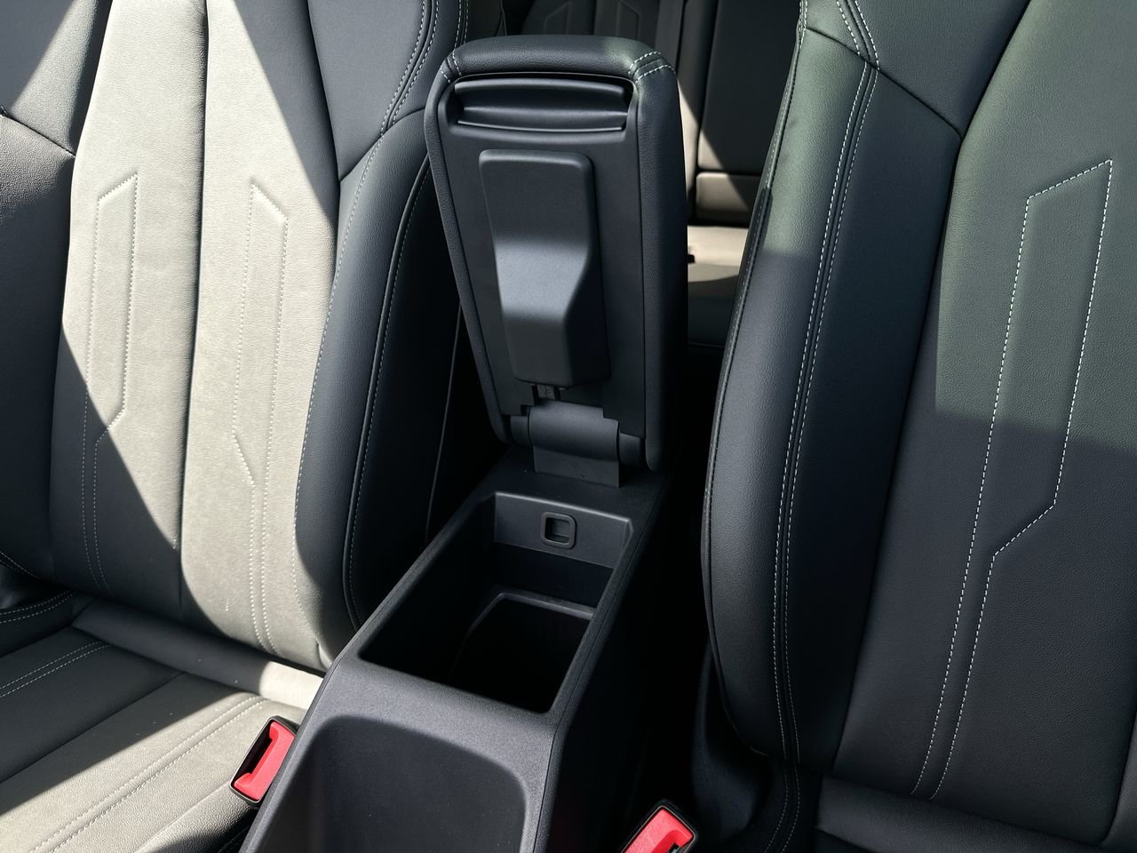 2025 Audi Q4 e-tron 55, Vancouver, Cash