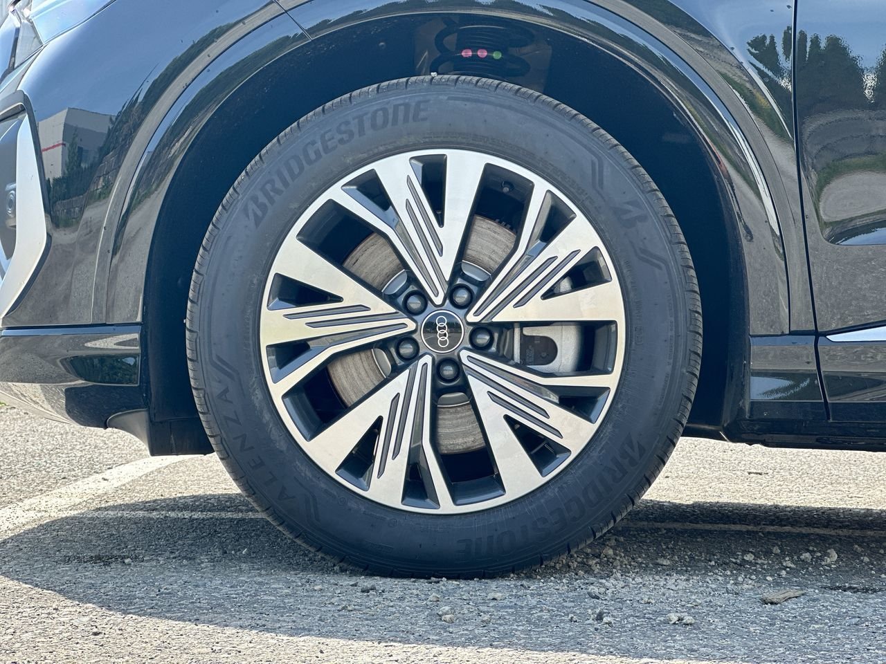 2025 Audi Q4 e-tron 55, Vancouver, Cash