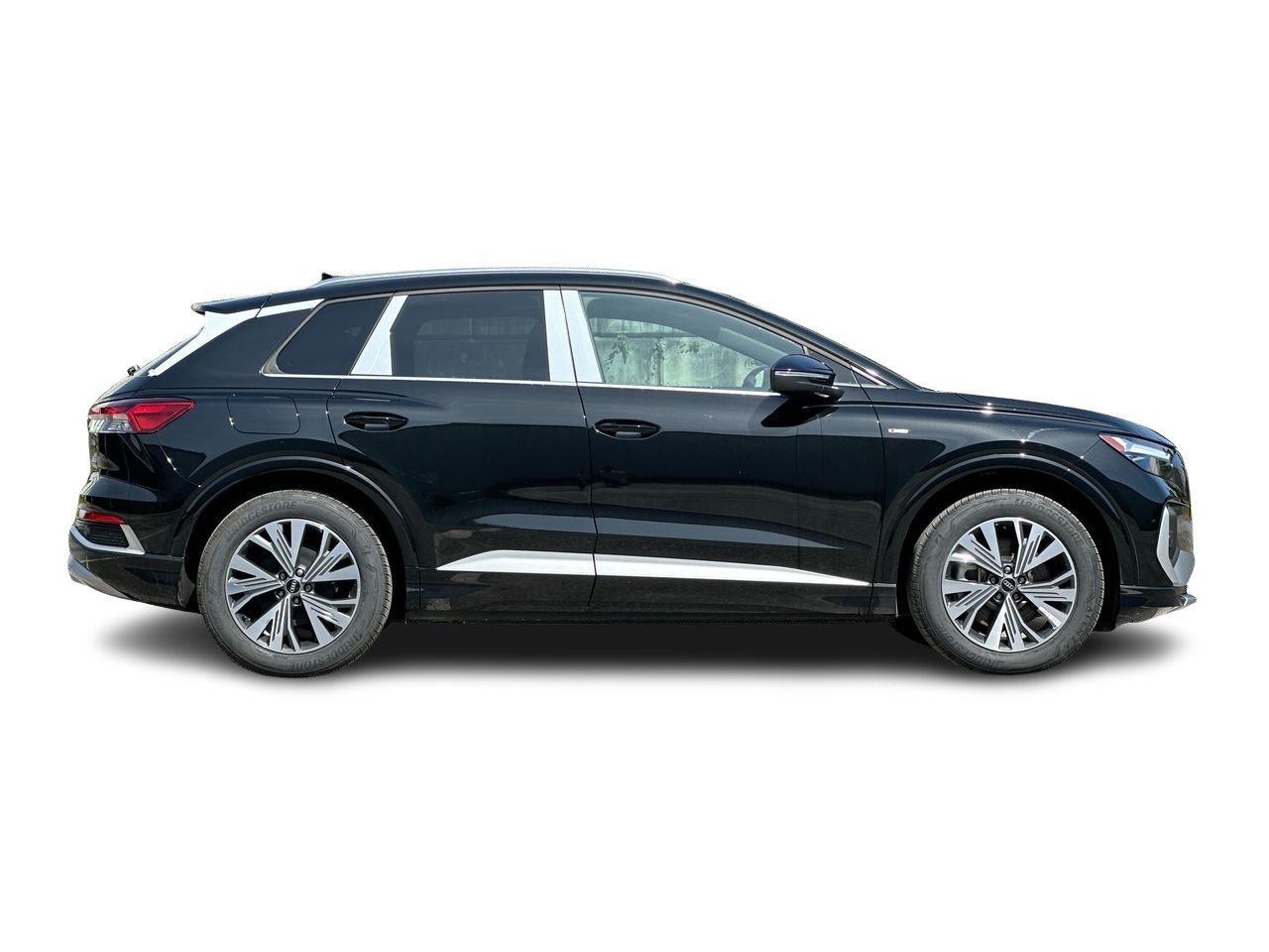 2025 Audi Q4 e-tron 55, Vancouver, Cash