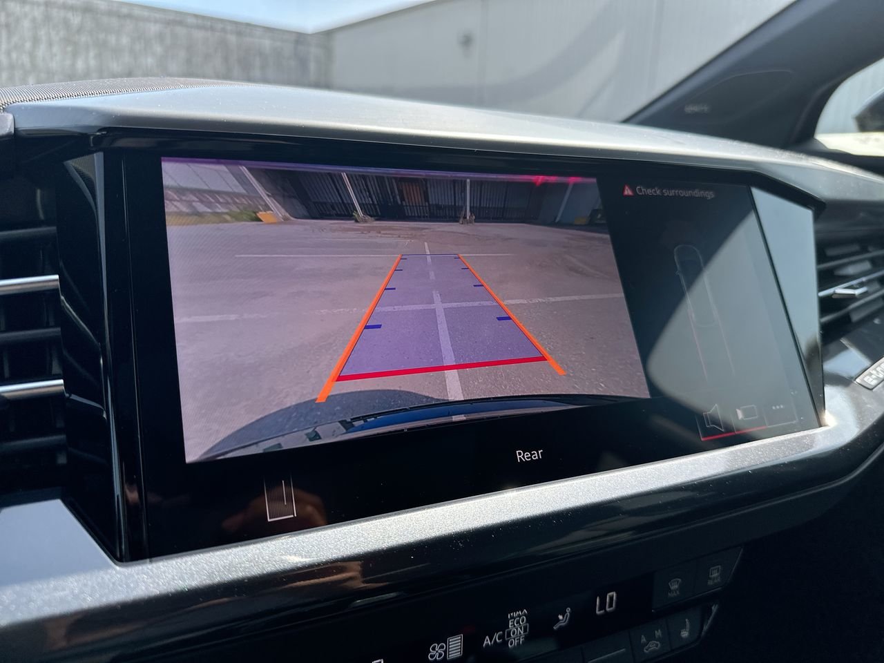 2025 Audi Q4 e-tron 55, Vancouver, Cash