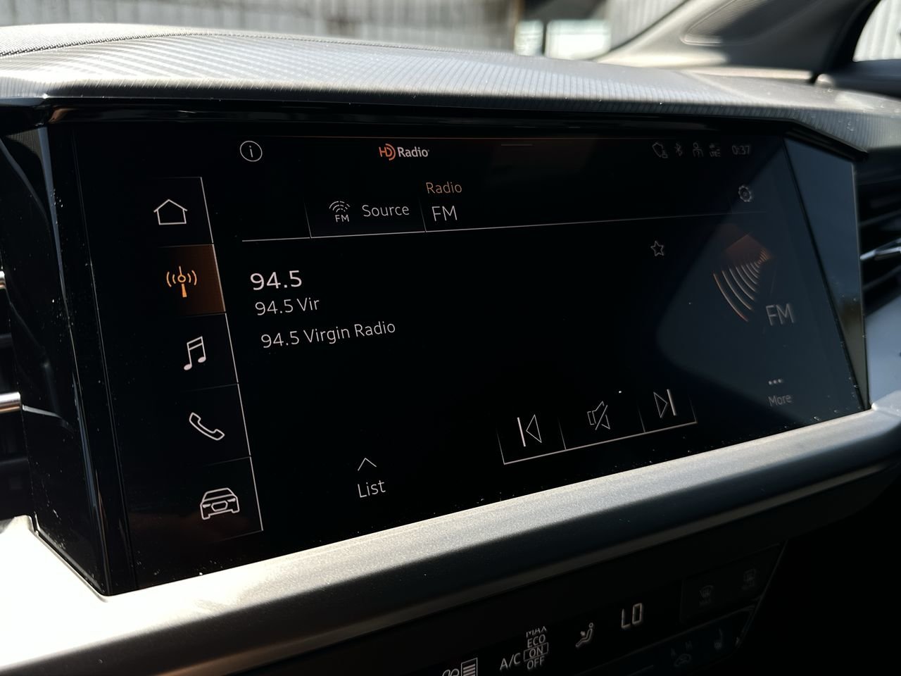 2025 Audi Q4 e-tron 45, Vancouver, Cash