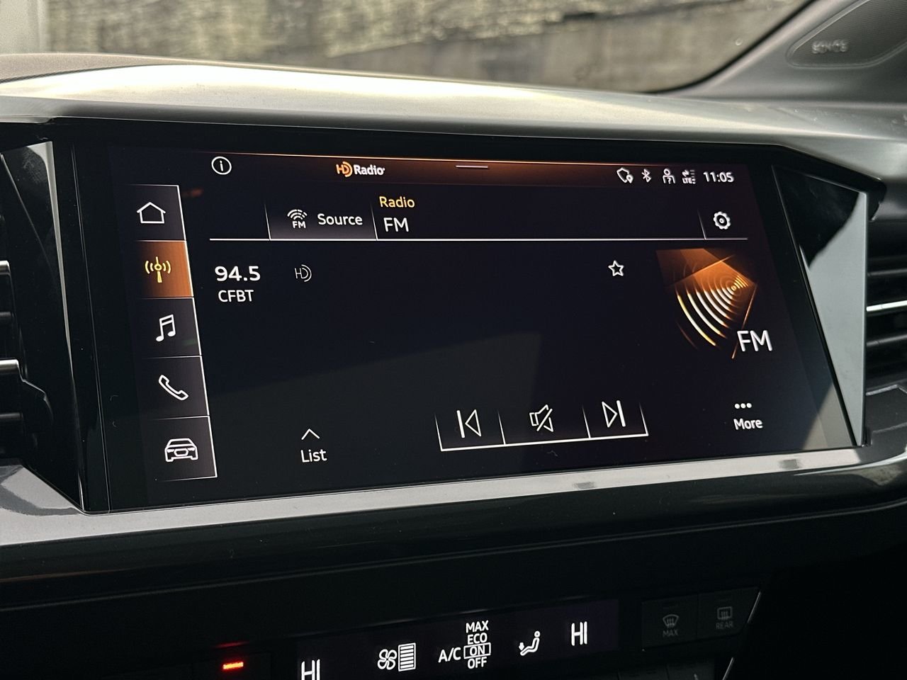 2026 Audi Q4 e-tron 55, Vancouver, Cash