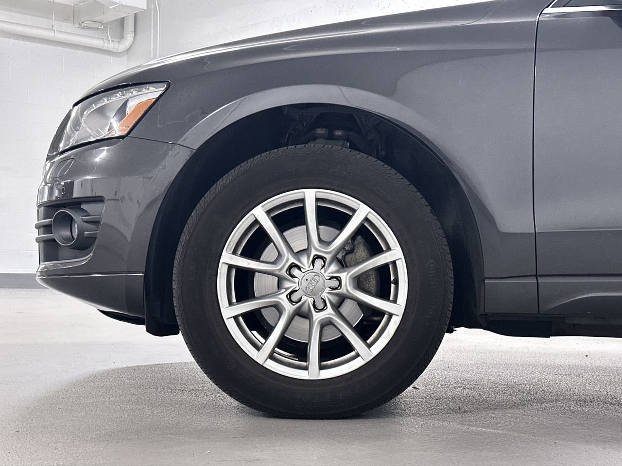 2010 Audi Q5 3.2 Premium, Vancouver, Cash