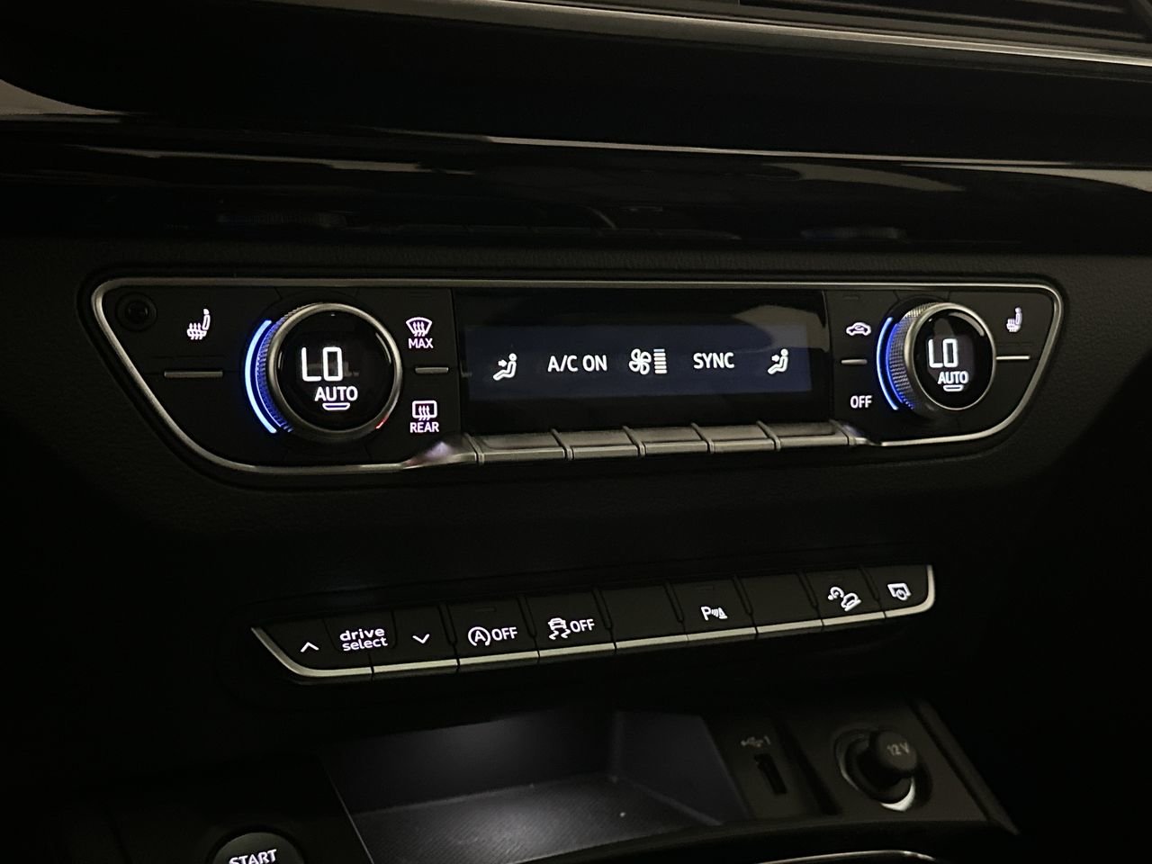 2021 Audi Q5 45 Progressiv, Vancouver, Cash