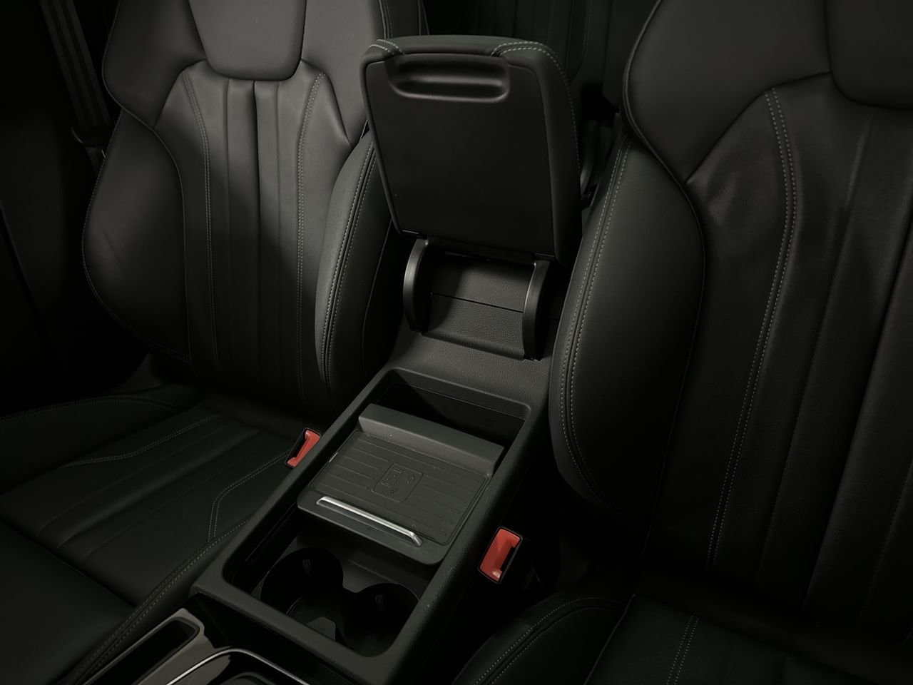 2021 Audi Q5 45 Progressiv, Vancouver, Cash