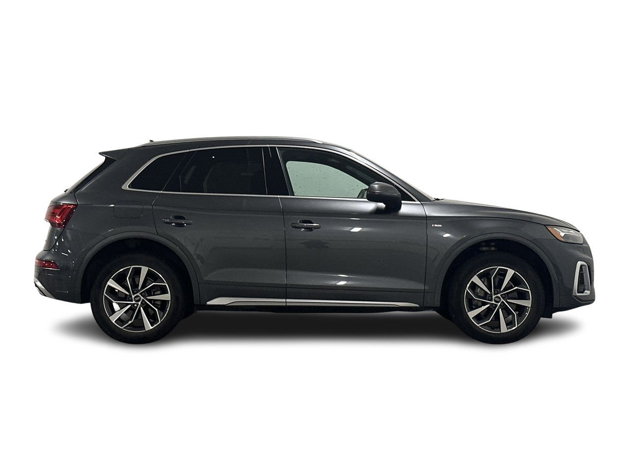 2022 Audi Q5 45 Technik, Vancouver, Cash