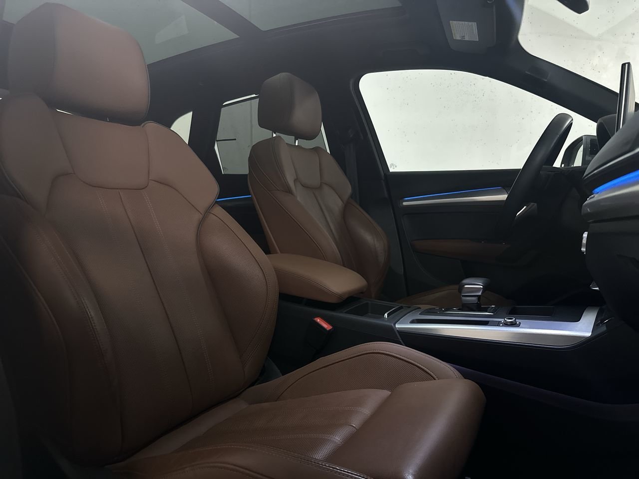 2022 Audi Q5 45 Technik, Vancouver, Cash