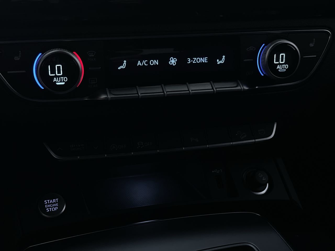 2023 Audi Q5 45 Komfort, Vancouver, Cash
