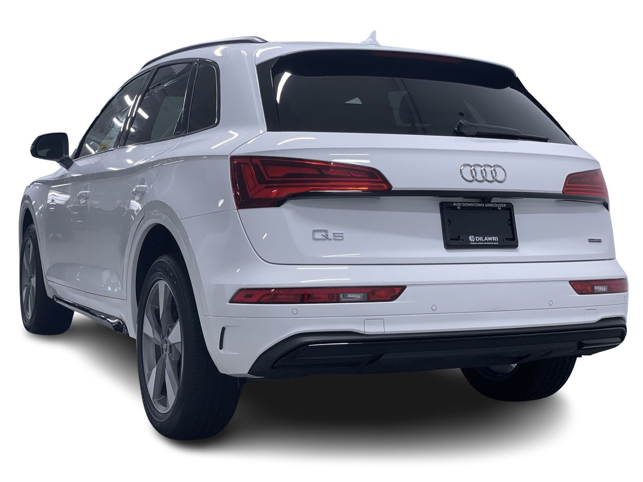 2023 Audi Q5 45 Komfort, Vancouver, Cash