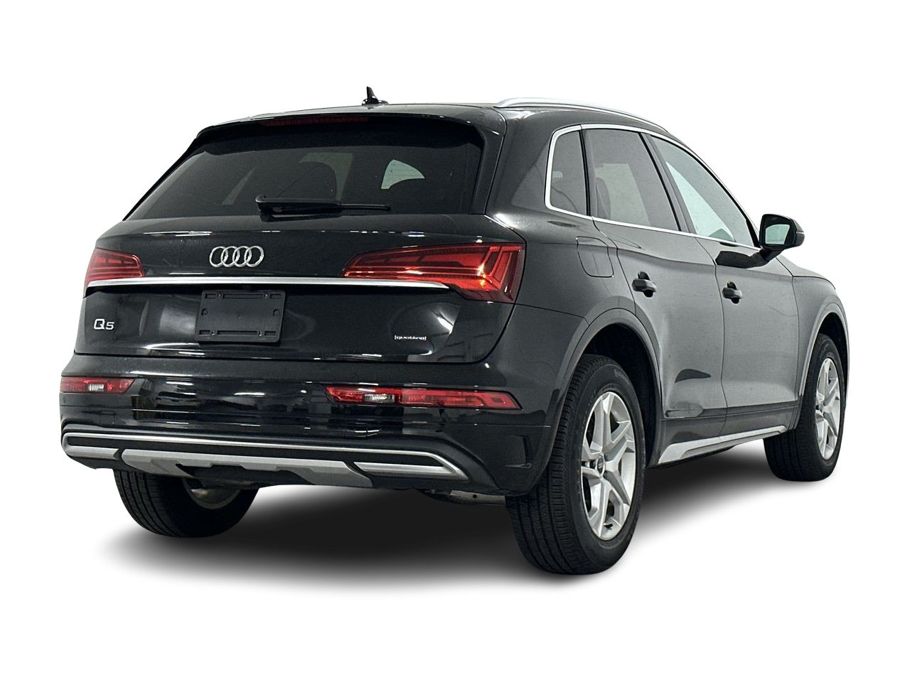 2023 Audi Q5 40 Komfort, Vancouver, Cash